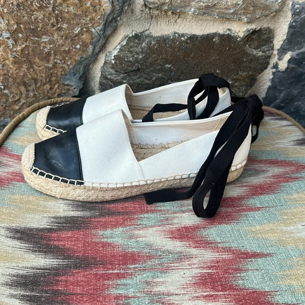 J crew Canvas espadrille flats with leather cap toe size 8